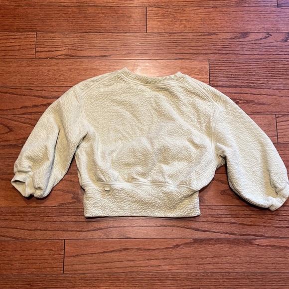 Lululemon Textured Crewneck Pullover Dew Green size 2 - Picture 3 of 5